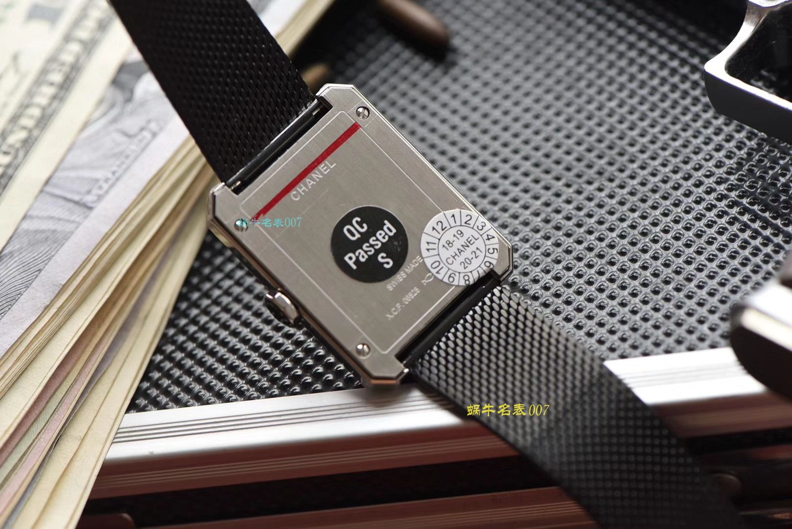 【 Replica Watches 哪家好】香奈儿BOY · FRIEND系列BOY∙FRIEND TWEED女士 wrist watches TWEED斜纹软呢钢带多色可选 / X51