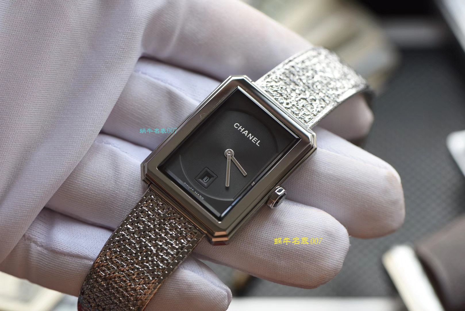 【 Replica Watches 哪家好】香奈儿BOY · FRIEND系列BOY∙FRIEND TWEED女士 wrist watches TWEED斜纹软呢钢带多色可选 / X51