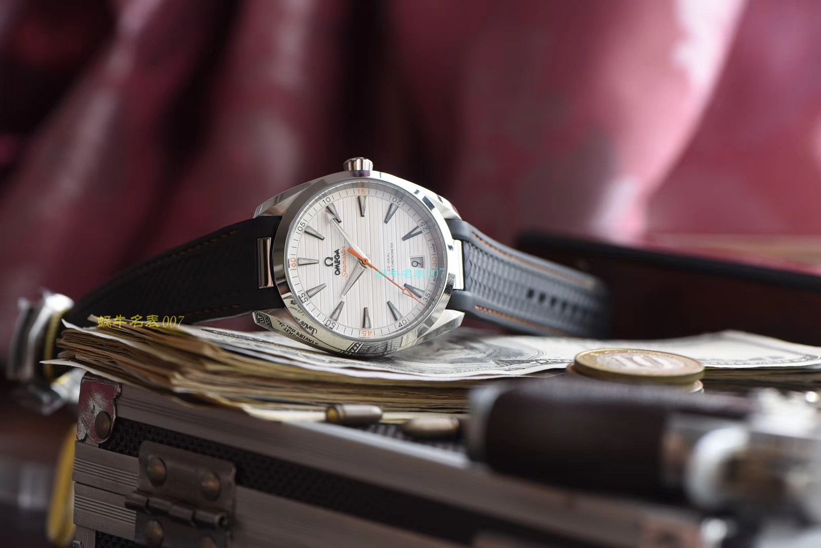 【OMEGA Replica 表价格】 Video analysis 3S Factory OMEGA Seamaster 系列220.12.41.21.02.002，220.12.41.21.06.001等多色横纹 wrist watches  / M387