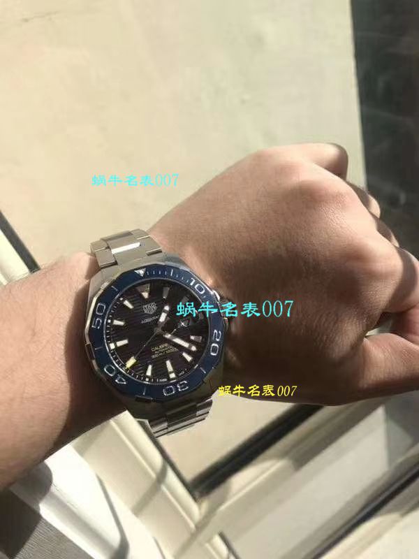 【原单正品、专柜验货】李易峰同款 TAG Heuer 竞潜300M wrist watches 系列系列WAY201A.FT6069 wrist watches  / TG057