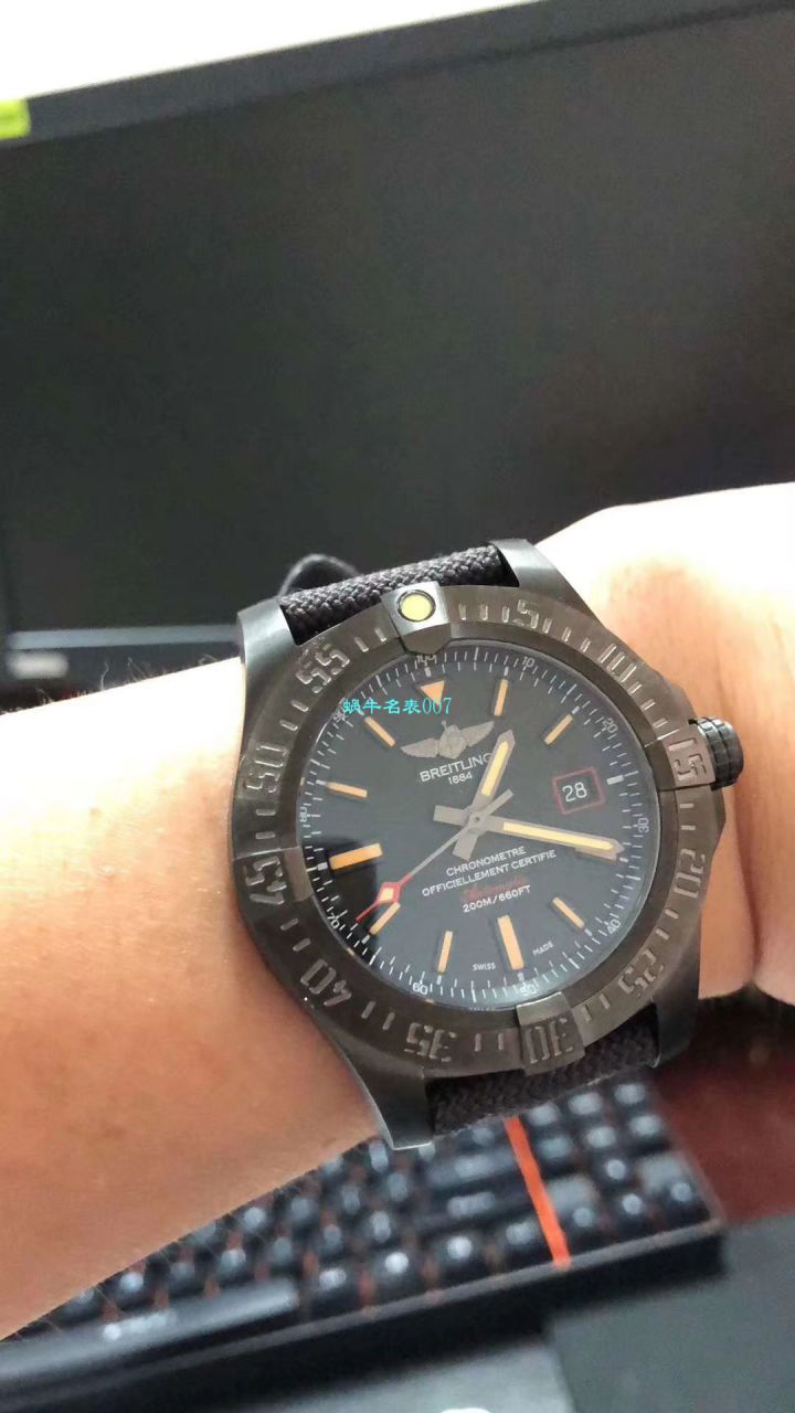 原单新款， Breitling 复仇者黑鸟，44mm，原 Factory 钛金属 watchcase  / BL087