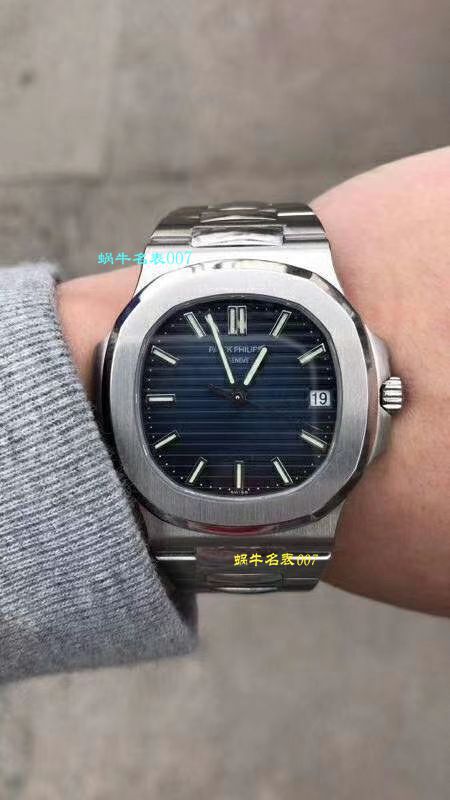 【独家视频测评PF Perfect  High quality  Replica Watches 】 PATEK PHILIPPE 运动系列5711/1A 010 不锈钢 wrist watches ( Nautilus ) / BDC0156