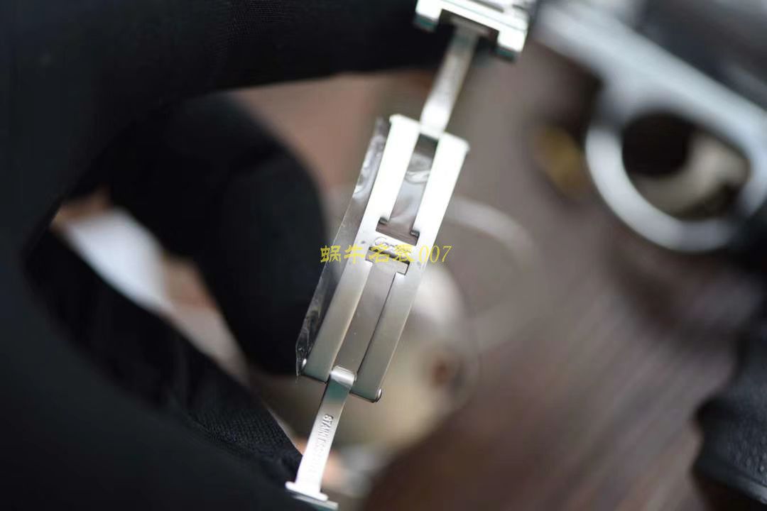 V9 Factory 18K包金蓝气球间金款（黄金和玫瑰金各三个直径：大号42mm中号36mm小号33mm，共六款） / K191