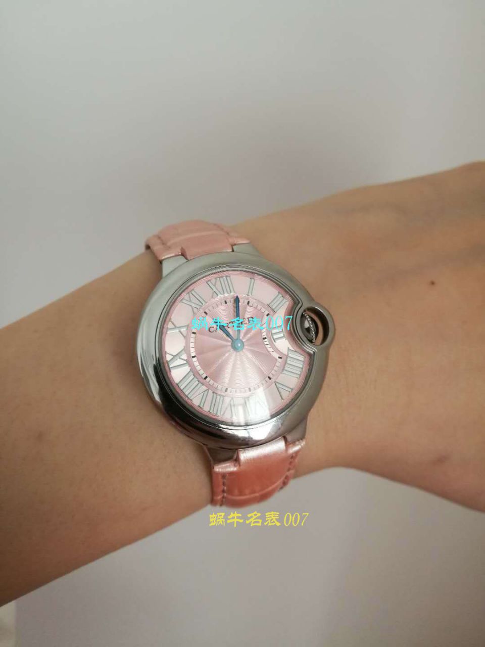 【HBBV6 Factory  Perfect  High quality  Replica Watches 】 Cartier  蓝气球系列W6920038女士28毫米/33毫米石英 wrist watches  / K121