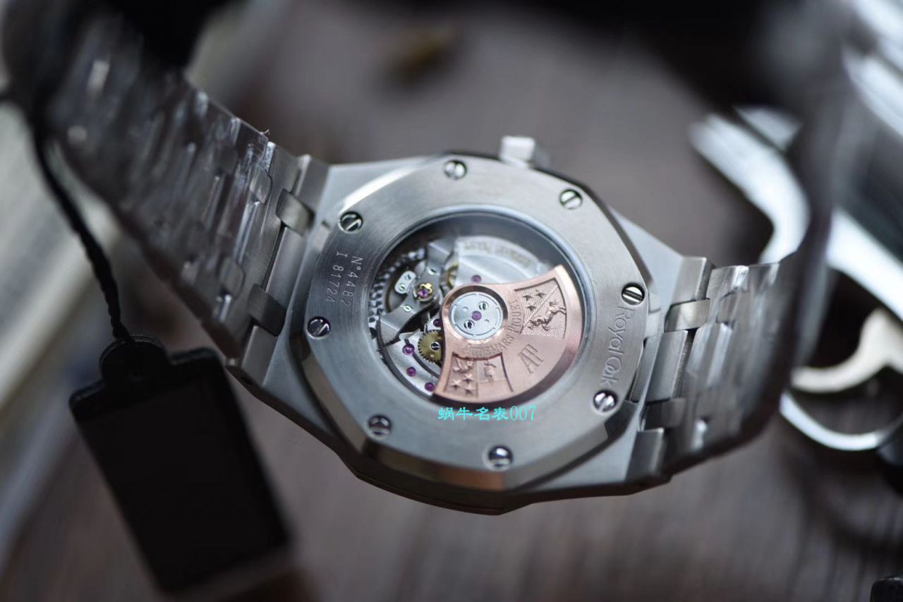 【TZ Factory  Replica 表】Audemars Piguet 皇家橡树系列 Replica 15402OR.ZZ.D003CR.01，15202BC.ZZ.1241BC.01 wrist watches  / AP178