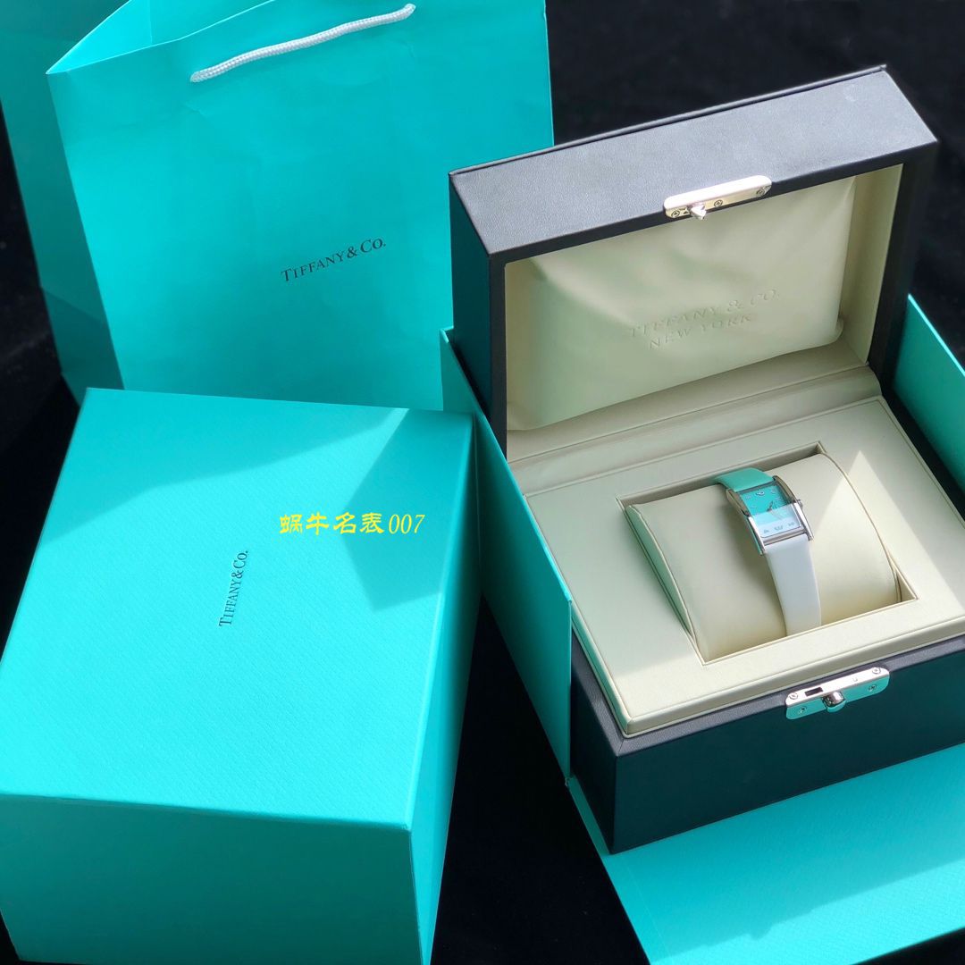 【渠道 copy customized 】蒂芙尼拼色夜光 Watches ，世界上最迷人的蓝色，tiffany blue女装 wrist watches ！ / Tiffany01