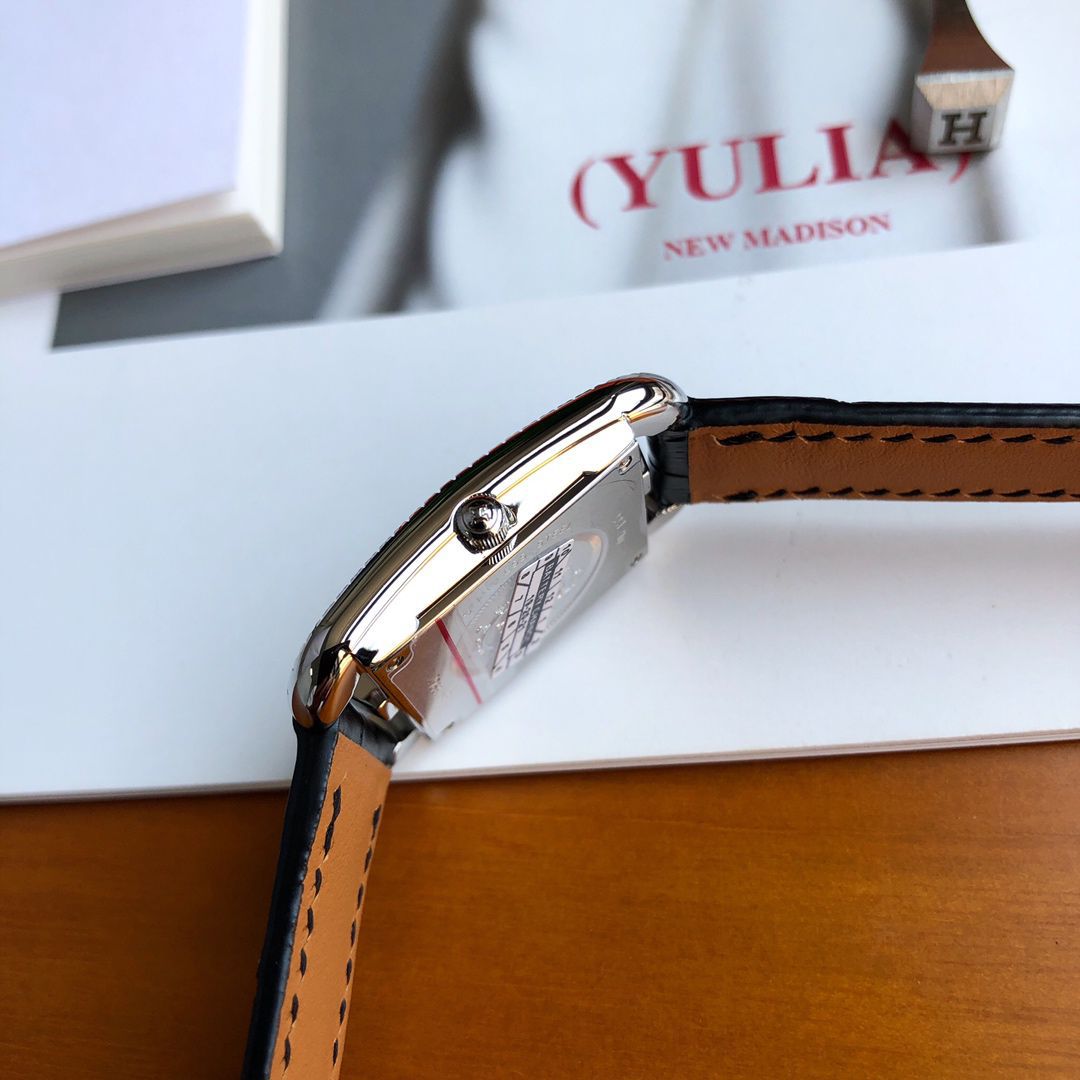 【 TOP  copy customized 真钻女表】爱马仕CAPE COD系列W044221WW00 wrist watches  / HermA03