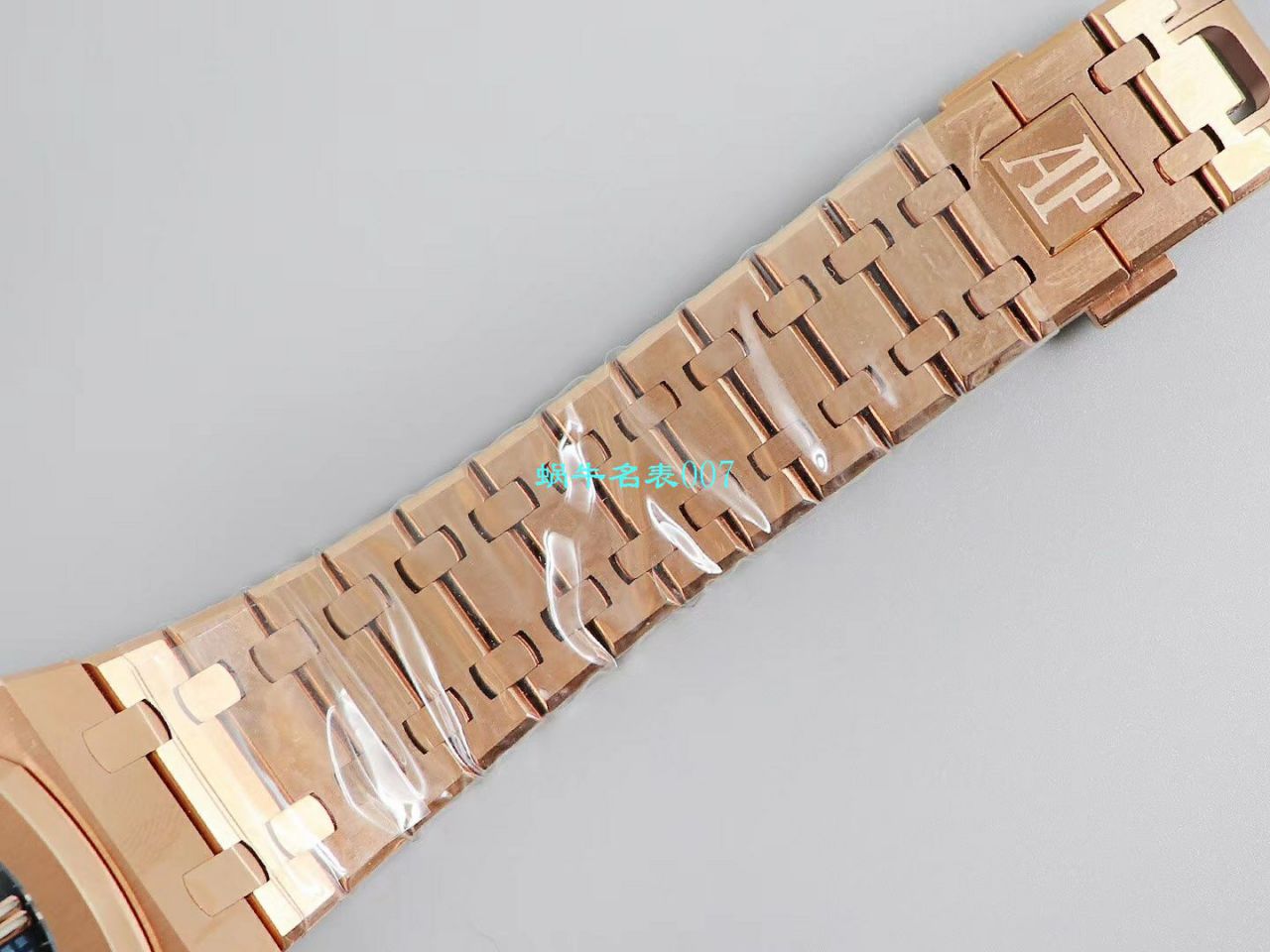 【OM Factory Audemars Piguet Replica Copy 表】Audemars Piguet 皇家橡树系列15500OR.OO.1220OR.01，15500OR.OO.D002CR.01 wrist watches  / AP181