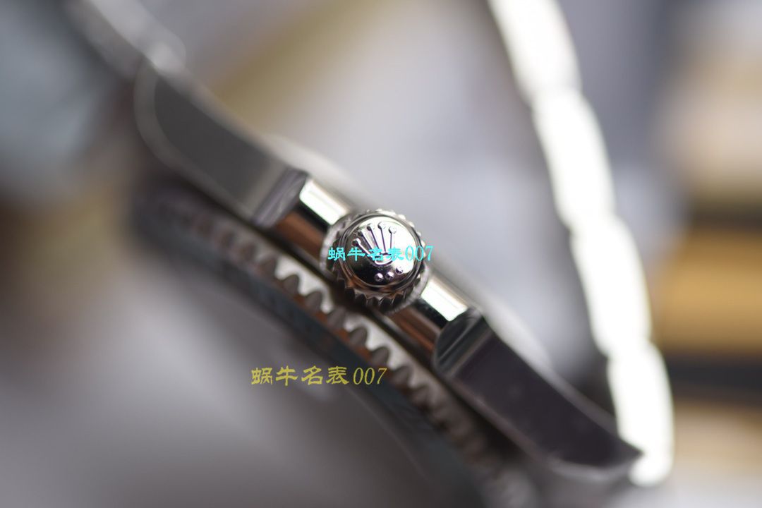 【 Video analysis 最完‎美 Replica Copy ​Rolex Submariner ‎SUBN Factory V10升​级版】 Rolex  Submariner 型系列116610LV-97200绿盘 wrist watches  / R392