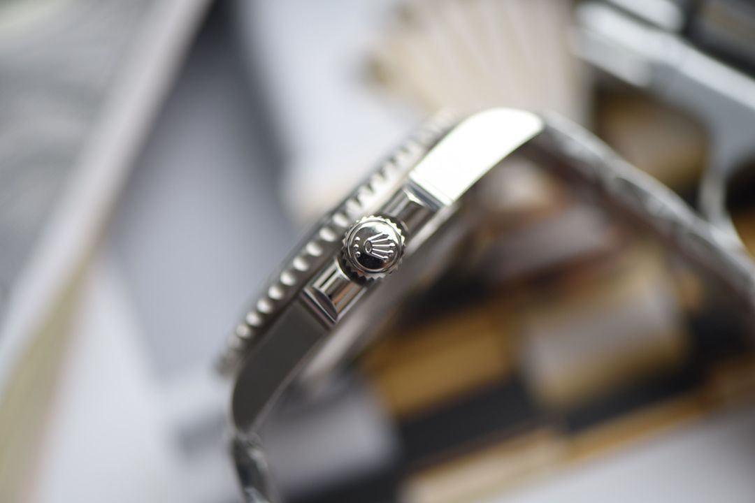 【 Video analysis 最完‎美 Replica Copy ​Rolex Submariner ‎SUBN Factory V10升​级版】 Rolex  Submariner 型系列116610LV-97200绿盘 wrist watches  / R392