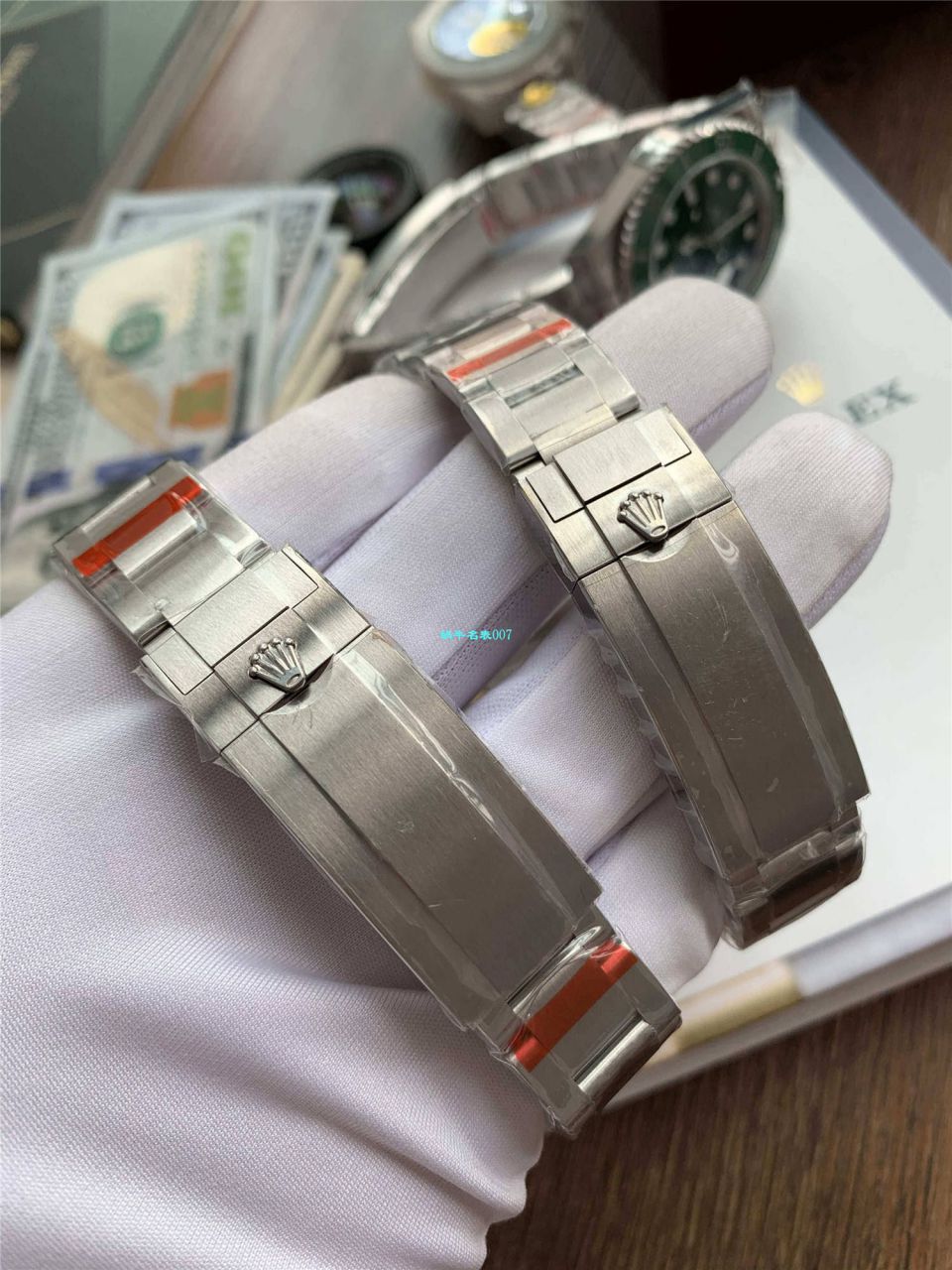 【 Video analysis 最完‎美 Replica Copy ​Rolex Submariner ‎SUBN Factory V10升​级版】 Rolex  Submariner 型系列116610LV-97200绿盘 wrist watches  / R392
