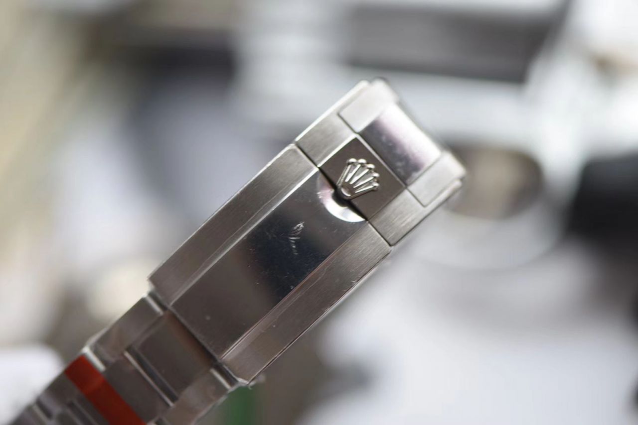 【 Video analysis N Factory V10版本Rolex Submariner  Replica 表】 Rolex  Submariner 型系列116610LN-97200黑盘 wrist watches  / R391