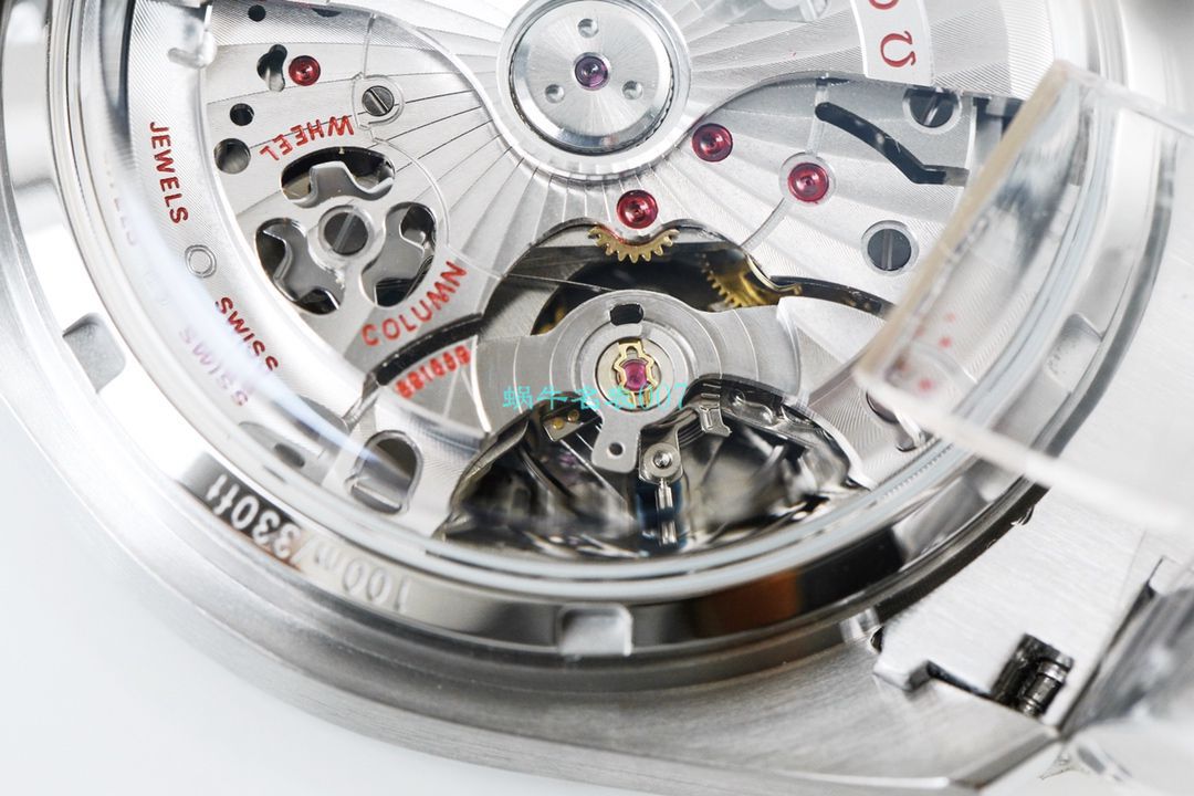OM Factory OMEGA赛车计时码表【SPEEDMASTER】超霸 Replica Copy  Watches 329.30.44.51.01.002，329.33.44.51.01.001 wrist watches  / M633