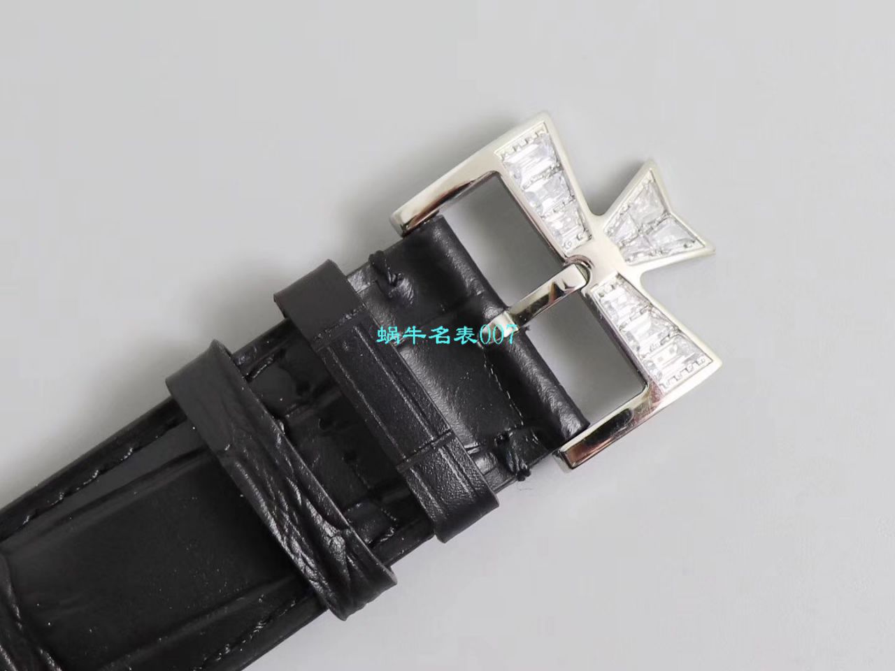 【DM Factory 又一奢华精品镶嵌308颗奢华方钻】Vacheron Constantin  传袭 Replica TRADITIONNELLE系列82760/000G-9852男士 wrist watches  / JS210
