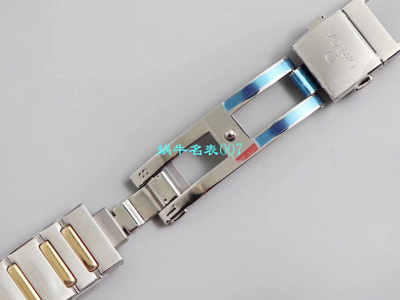 3s Factory 抢先体验第五代OMEGA Constellation 系列女装！29毫米131.20.29.20.02.002，131.25.29.20.52.001 / M639