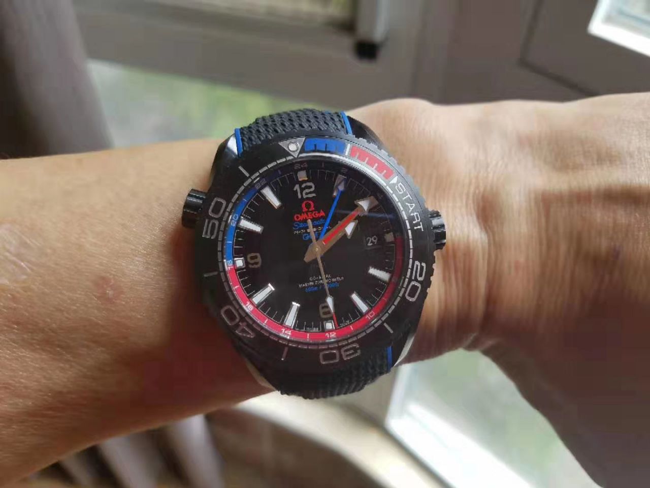 【 Video analysis VS Factory 深海之黑间金之王】OMEGA海洋宇宙600米 Replica Copy  Watches 215.63.46.22.01.001 wrist watches  / M660