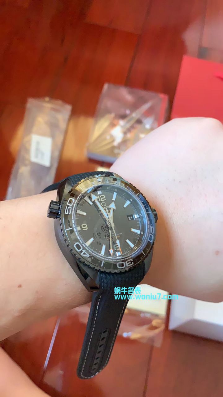 【 Video analysis VS Factory 深海之黑间金之王】OMEGA海洋宇宙600米 Replica Copy  Watches 215.63.46.22.01.001 wrist watches  / M660