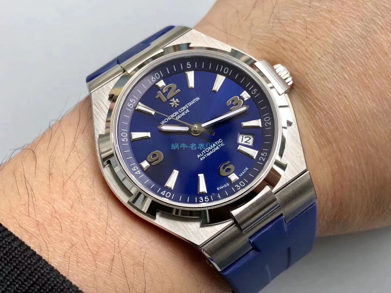 8F Factory  High quality  Replica Vacheron Constantin   Overseas 系列P47040/000A-9008 wrist watches  / JS212