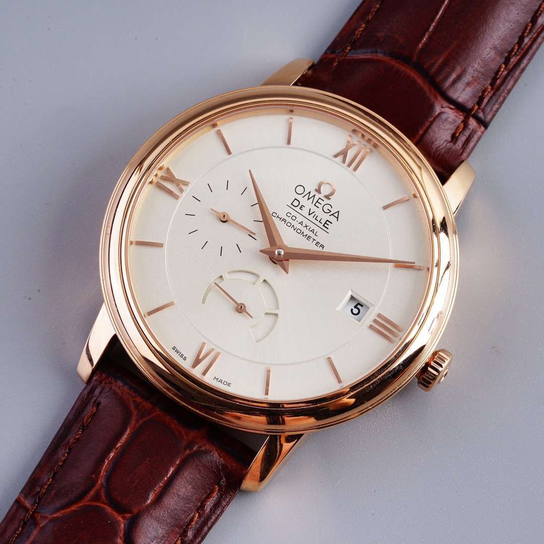 TWOMEGA碟飞 Perfect   Replica Watches 424.53.40.21.04.001 wrist watches  / M321