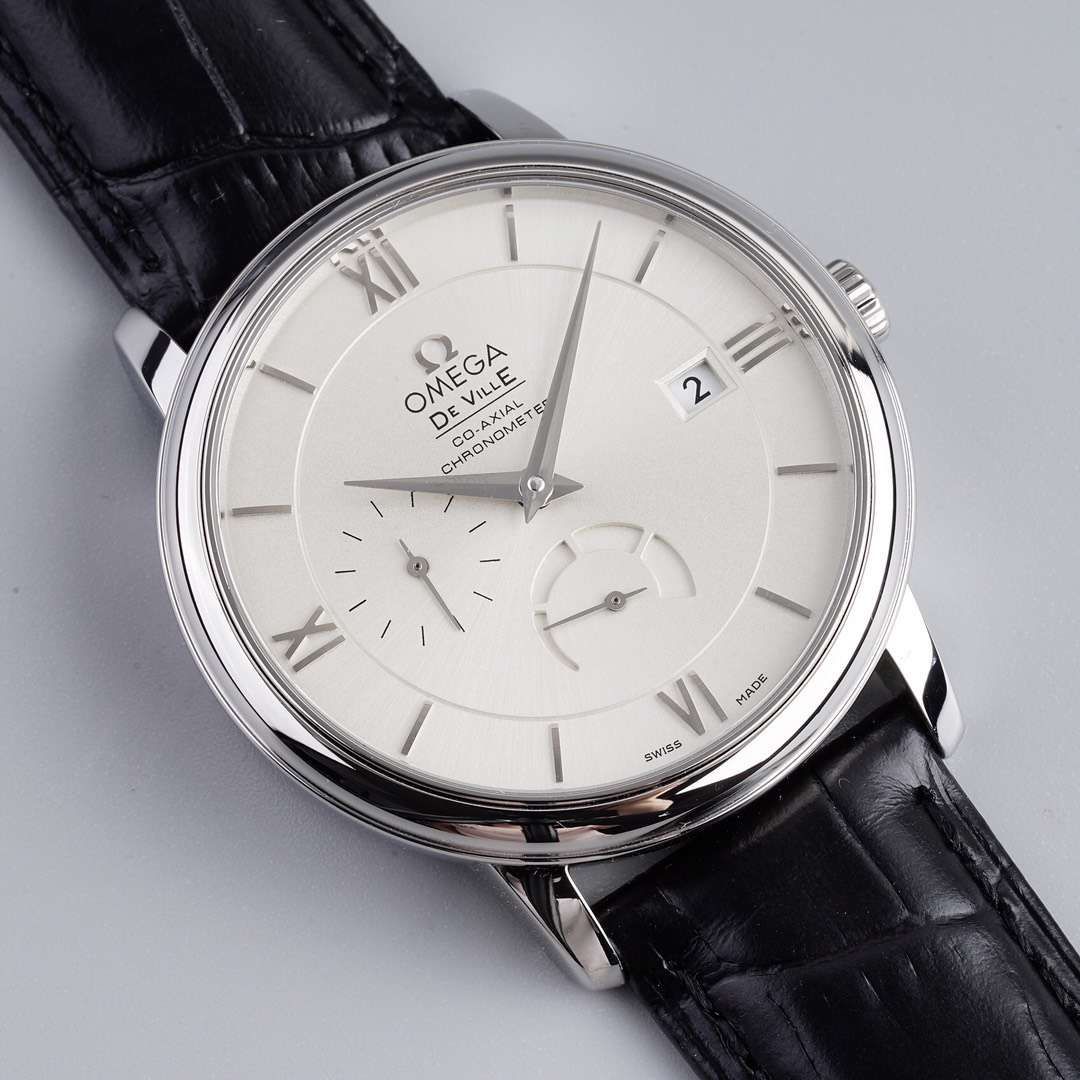 TWOMEGA碟飞 Perfect   Replica Watches 424.53.40.21.04.001 wrist watches  / M321