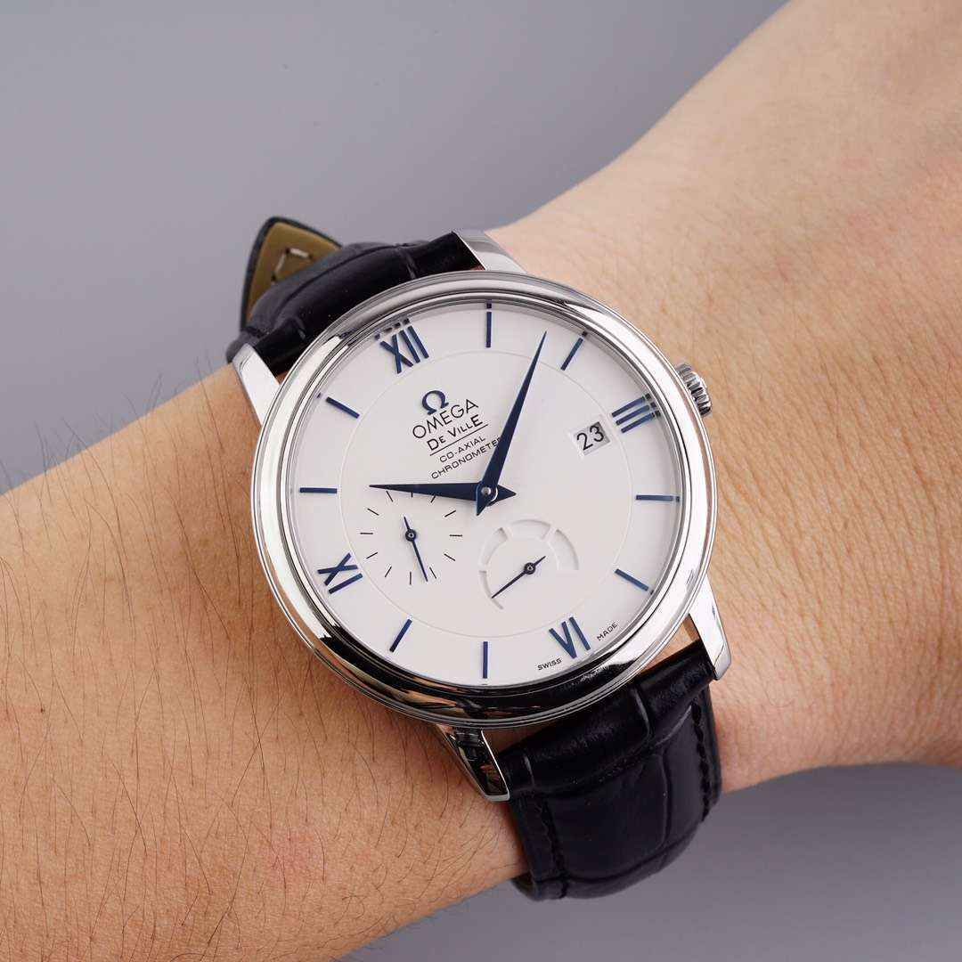 TWOMEGA碟飞 Perfect   Replica Watches 424.53.40.21.04.001 wrist watches  / M321