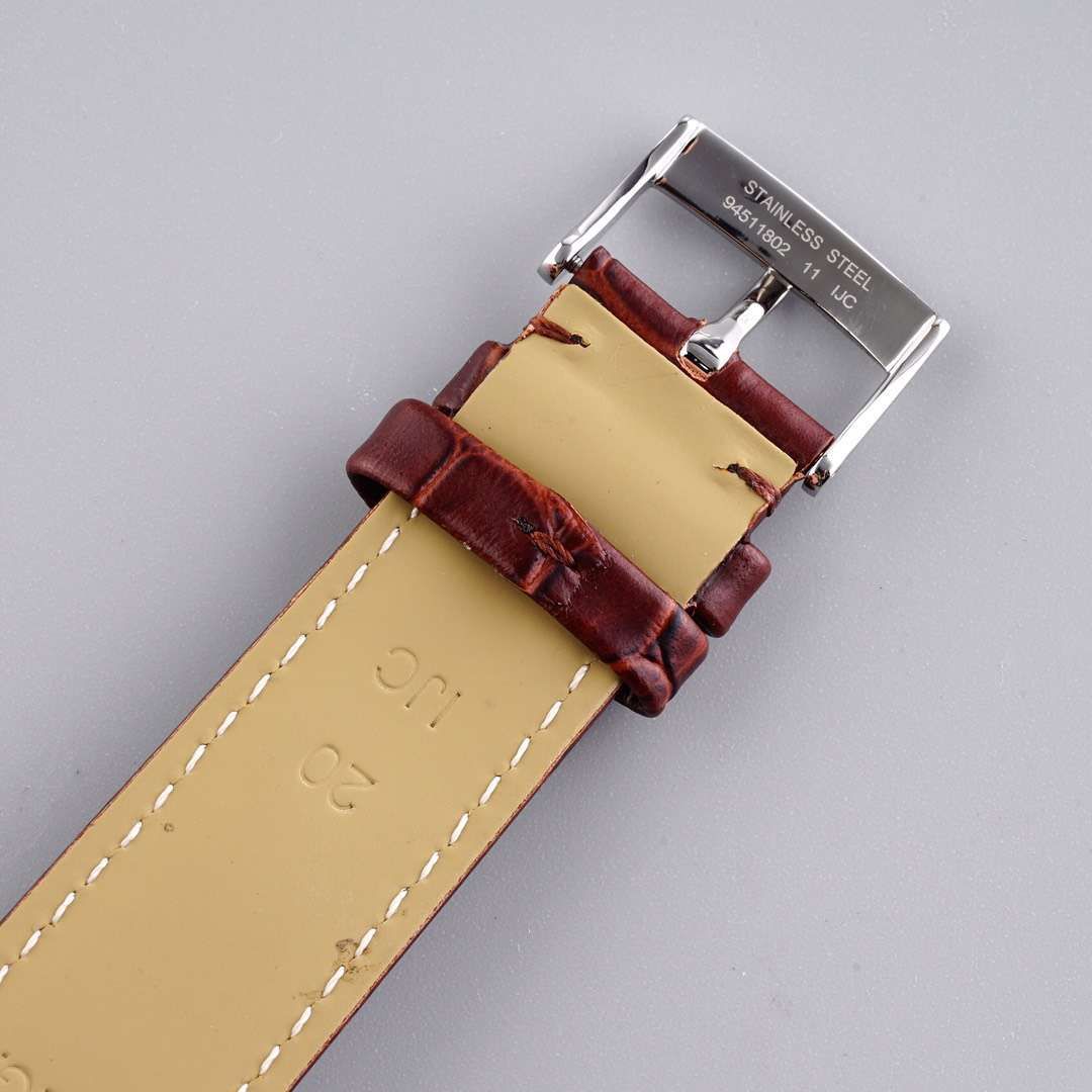 TWOMEGA碟飞 Perfect   Replica Watches 424.53.40.21.04.001 wrist watches  / M321