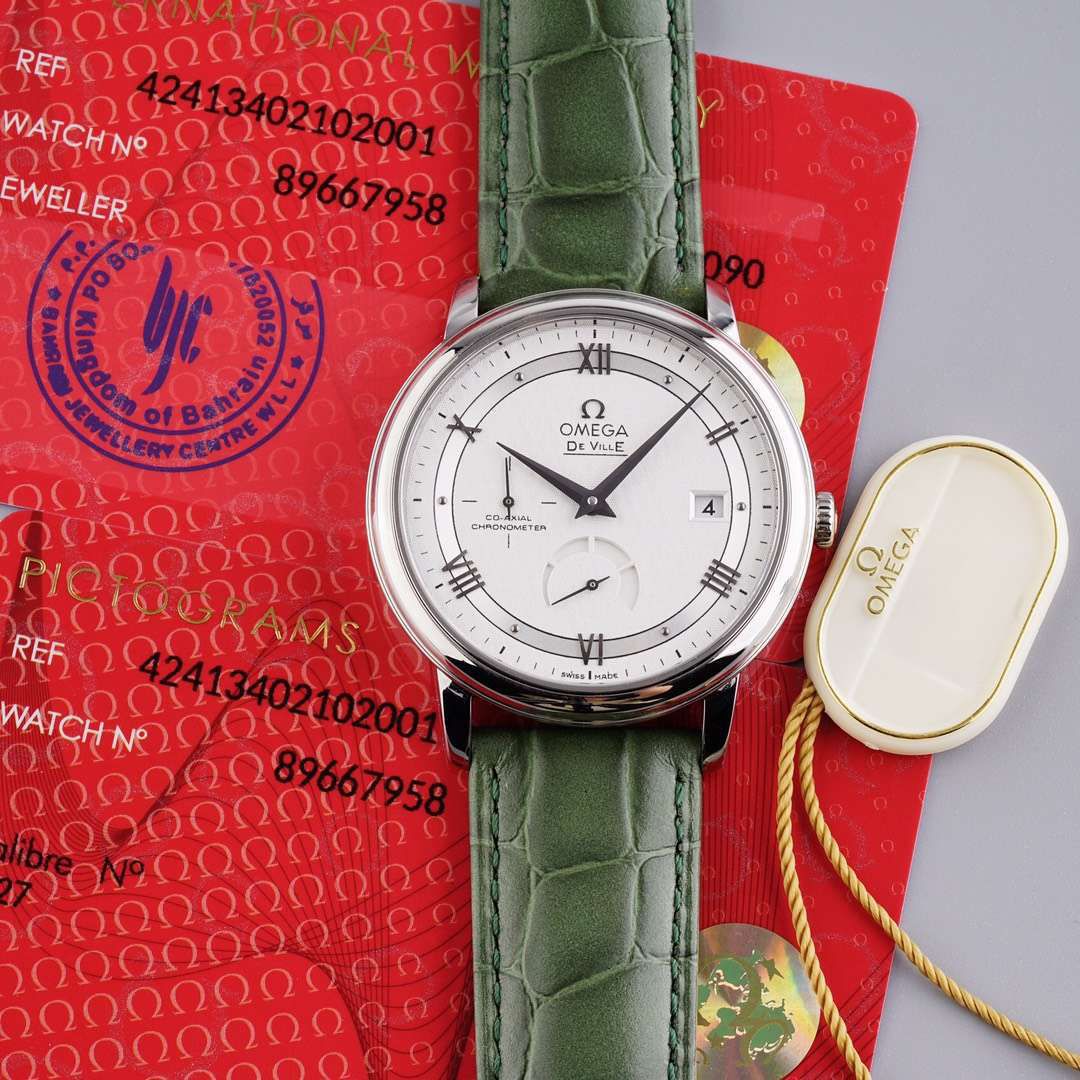 TWOMEGA碟飞 Perfect   Replica Watches 424.53.40.21.04.001 wrist watches  / M321