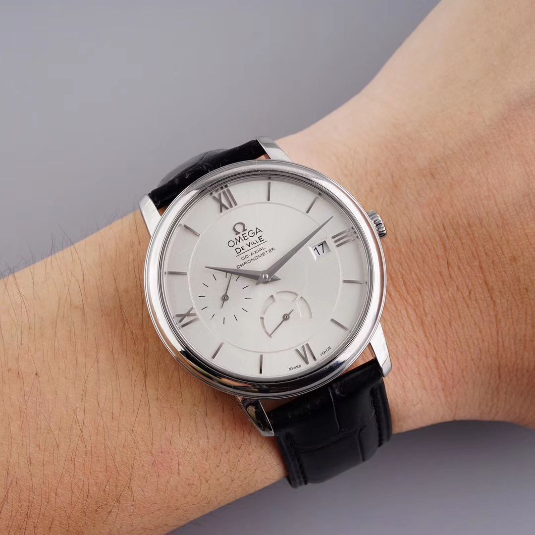 TWOMEGA碟飞 Perfect   Replica Watches 424.53.40.21.04.001 wrist watches  / M321