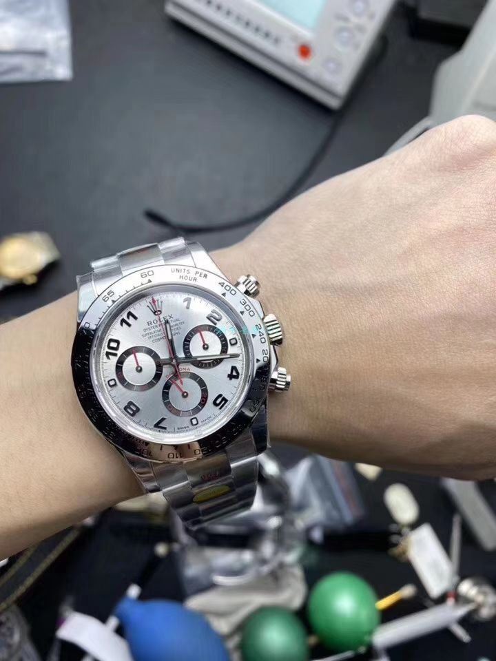 N Factory 新款超级4130 Rolex  Cosmograph Daytona  Ditongna 116509-78599 黑盘 top  Replica Copy 116509-78599 银色 wrist watches  / R563