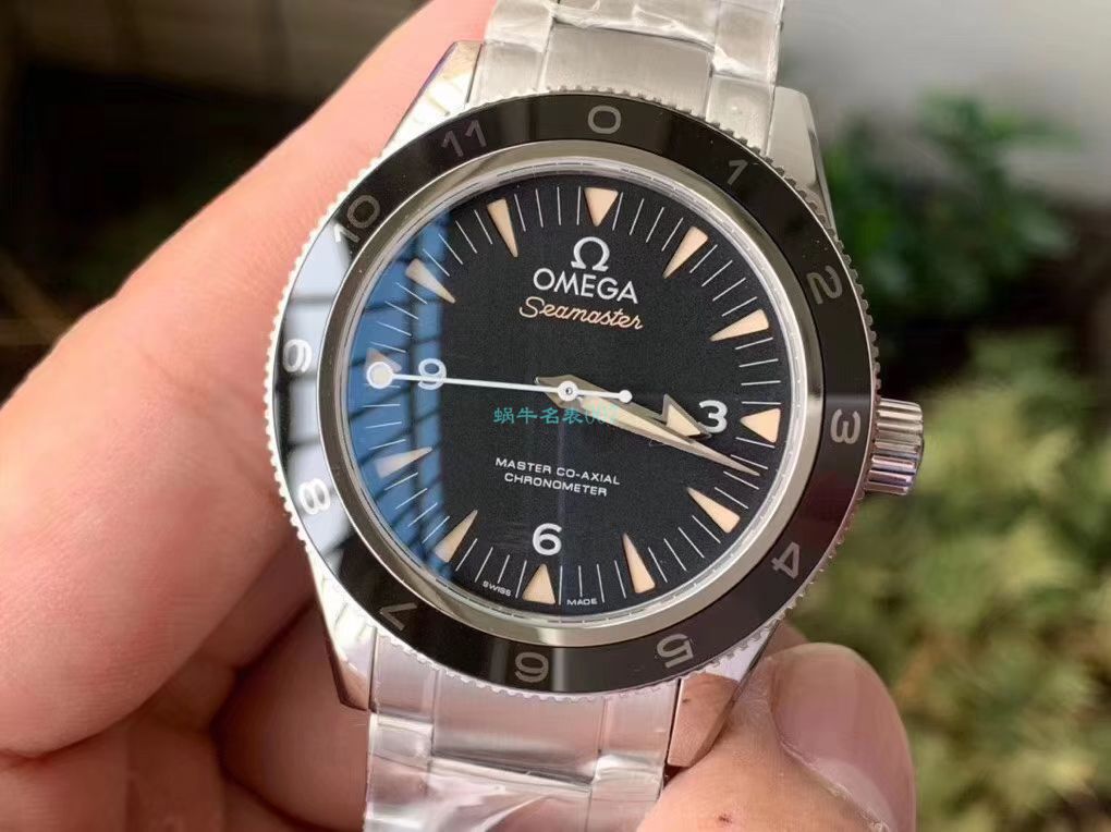 VS Factory  top  Replica Copy OMEGA幽灵党007限量版V2版本 Seamaster 300米233.32.41.21.01.001，233.30.41.21.01.001 / M679