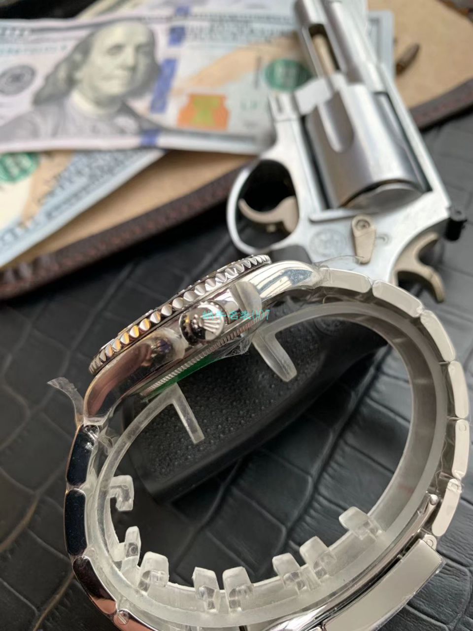 【AR Perfect  High quality  Replica Watches 】 Rolex  Yacht-Master 系列268622 wrist watches 中性37毫米男女 / R205