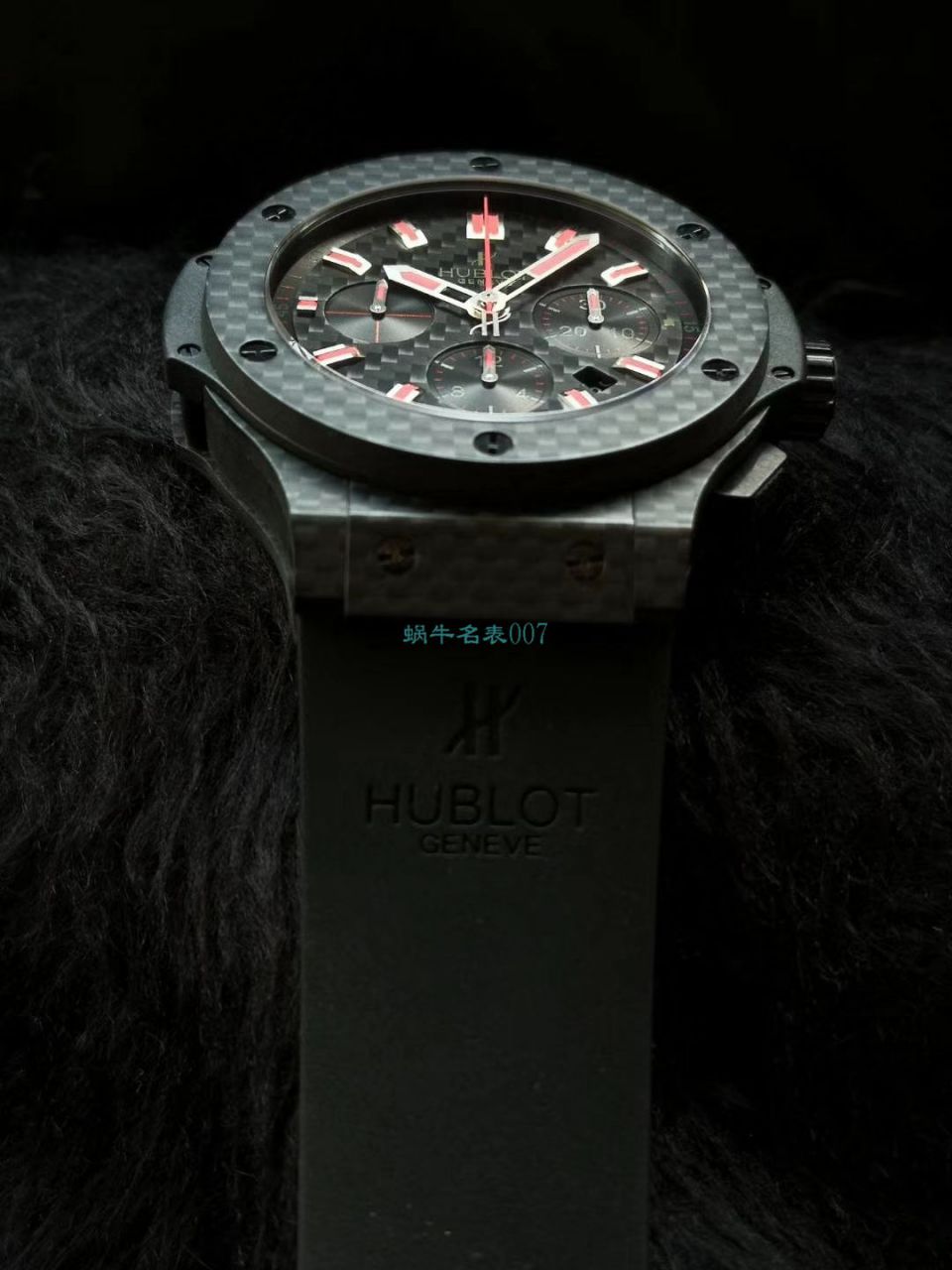 HBBV6 Factory  High quality  Copy  Watches  hublot  big bang  carbon fiber 红字限定特别版 wrist watches  / YB083