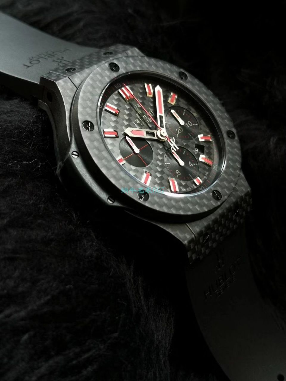 HBBV6 Factory  High quality  Copy  Watches  hublot  big bang  carbon fiber 红字限定特别版 wrist watches  / YB083
