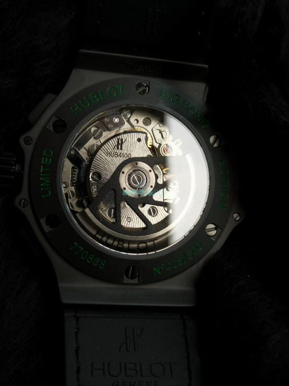 HBBV6 Factory  High quality  Copy  Watches  hublot  big bang  carbon fiber 红字限定特别版 wrist watches  / YB083