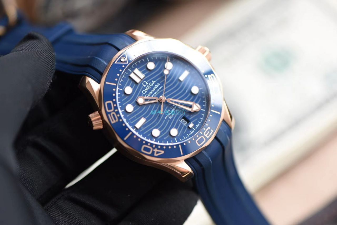 VS Factory OMEGA Seamaster 300米全玫瑰金蓝盘210.62.42.20.03.001 wrist watches  / M696