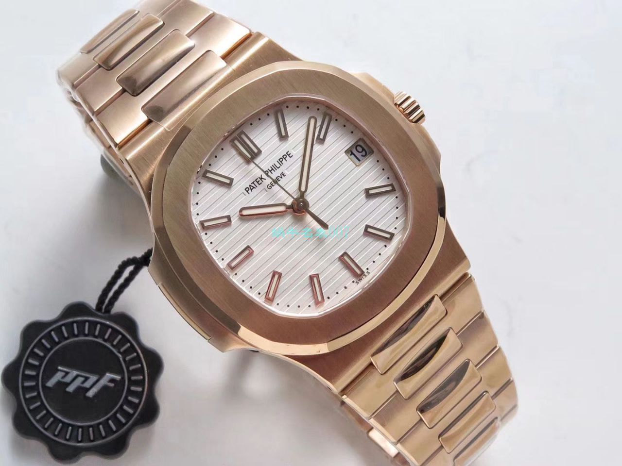 PPF Factory  PATEK PHILIPPE  Nautilus  Replica Copy 运动优雅系列5711J  wrist watches  / BD288