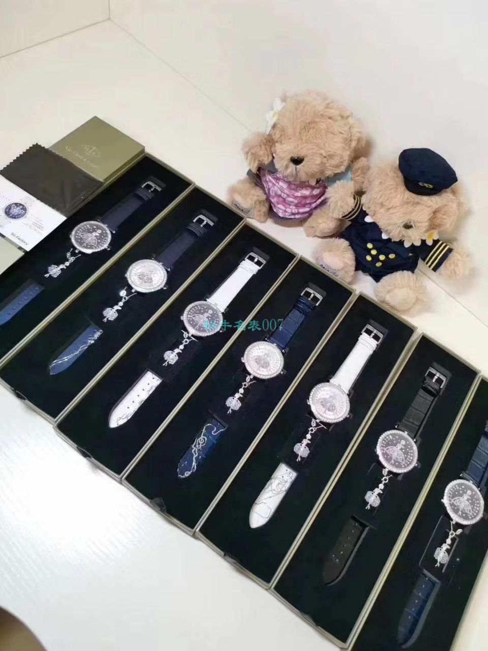 5G Factory  High quality  Replica 梵克雅宝诗意复杂功能系列VCARO8PM00女士 wrist watches  / VCA07