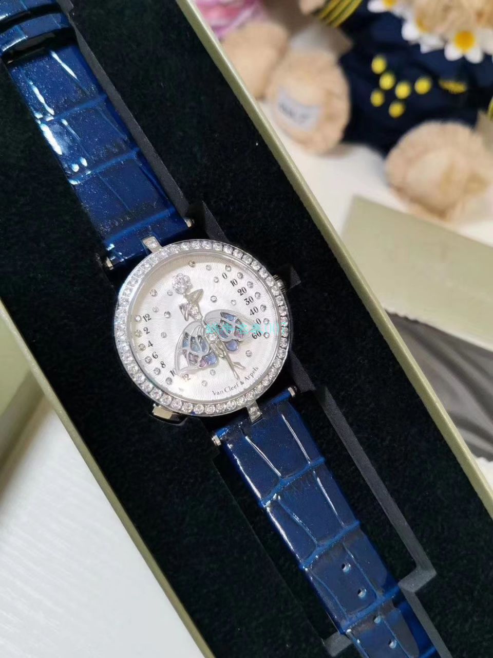 5G Factory  High quality  Replica 梵克雅宝诗意复杂功能系列VCARO8PM00女士 wrist watches  / VCA07