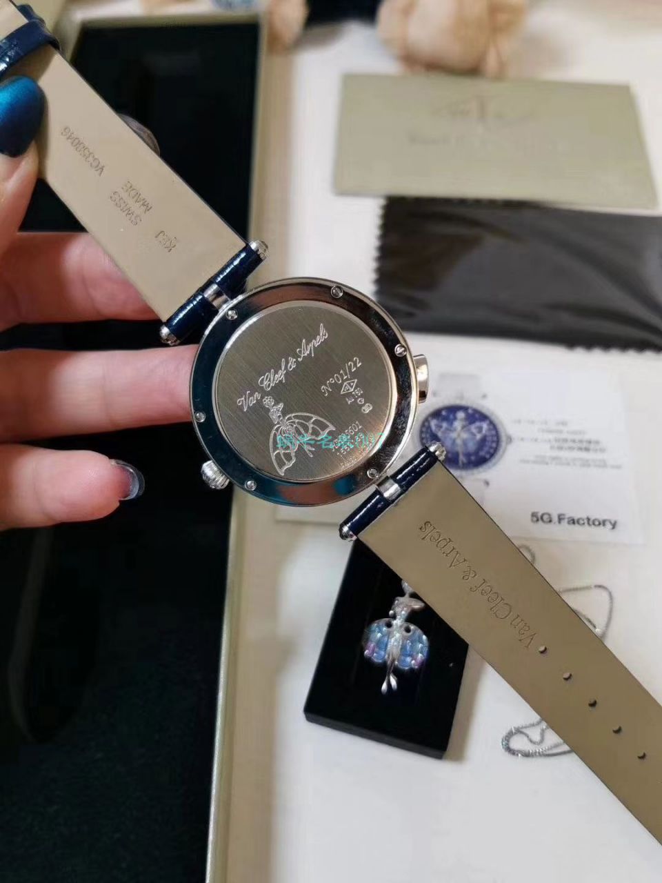 5G Factory  High quality  Replica 梵克雅宝诗意复杂功能系列VCARO8PM00女士 wrist watches  / VCA07