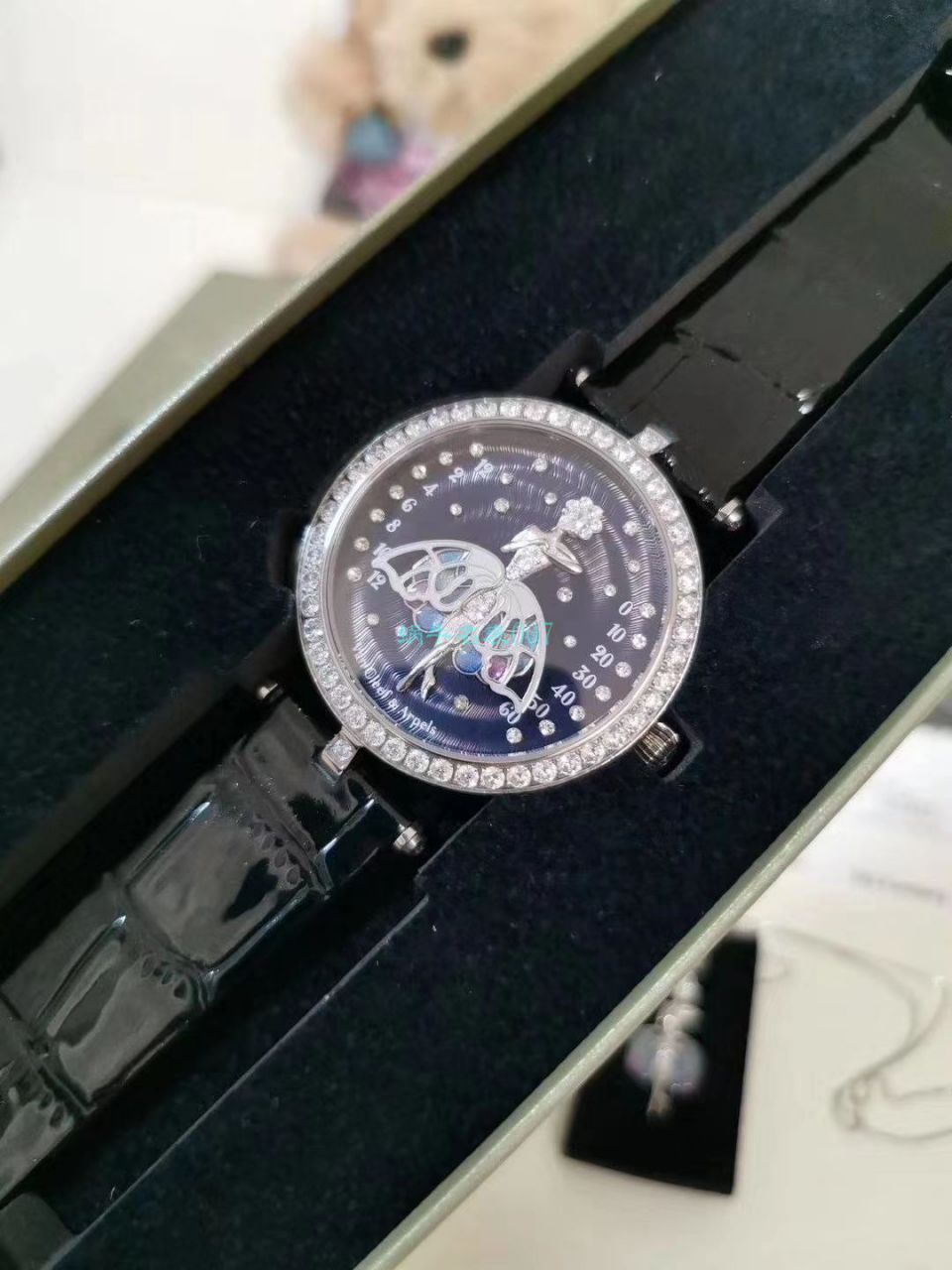 5G Factory  High quality  Replica 梵克雅宝诗意复杂功能系列VCARO8PM00女士 wrist watches  / VCA07