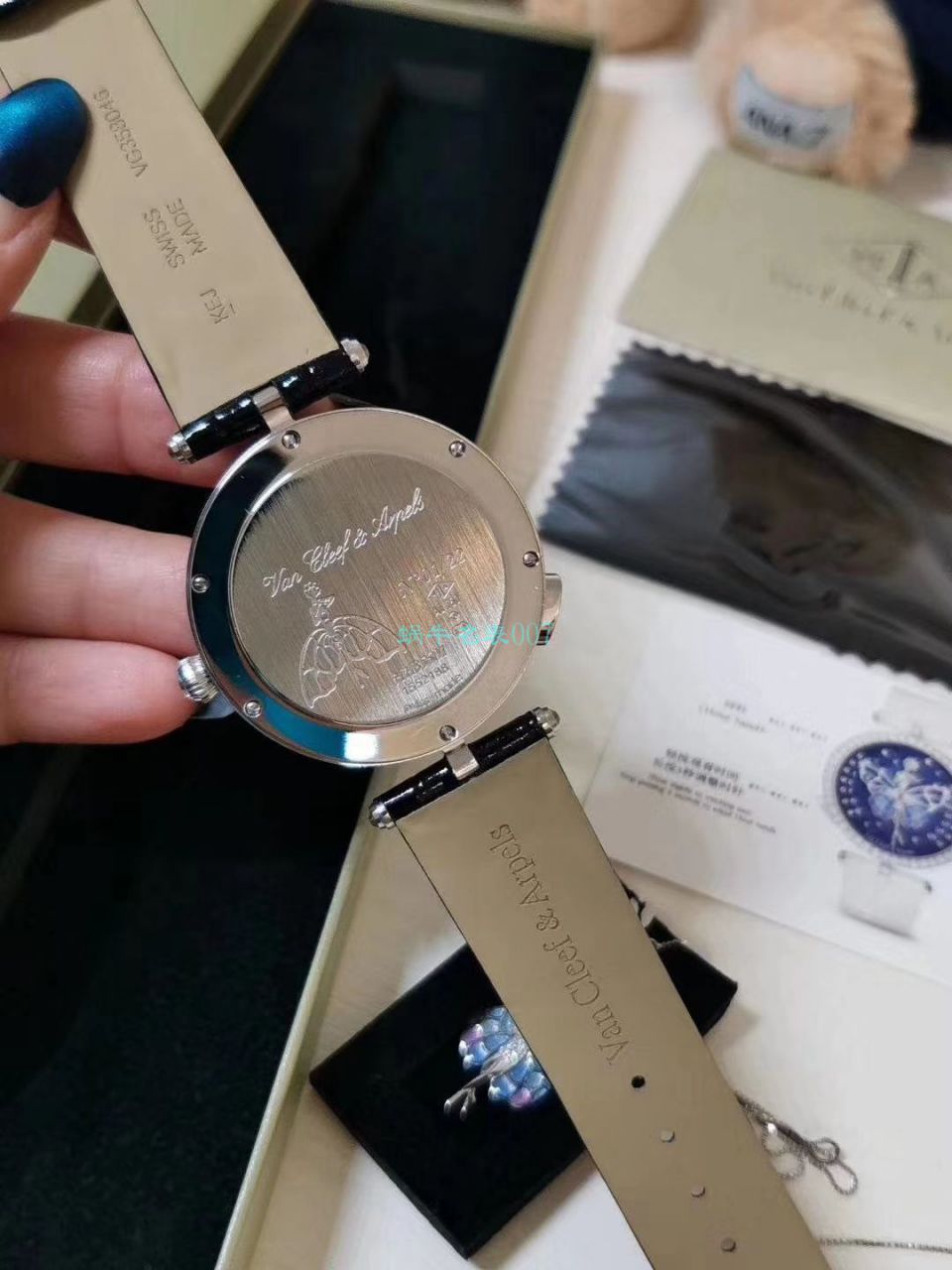 5G Factory  High quality  Replica 梵克雅宝诗意复杂功能系列VCARO8PM00女士 wrist watches  / VCA07