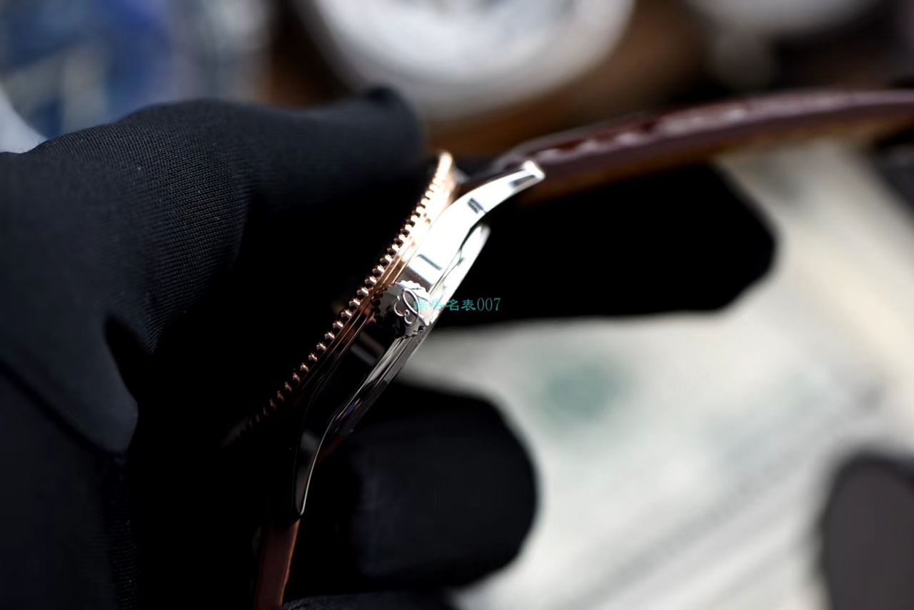 独家瑞士SW200 Movement  copy customized 版 Breitling 航空计时41系列 Replica Copy U17326211M1P2 wrist watches  / BL158