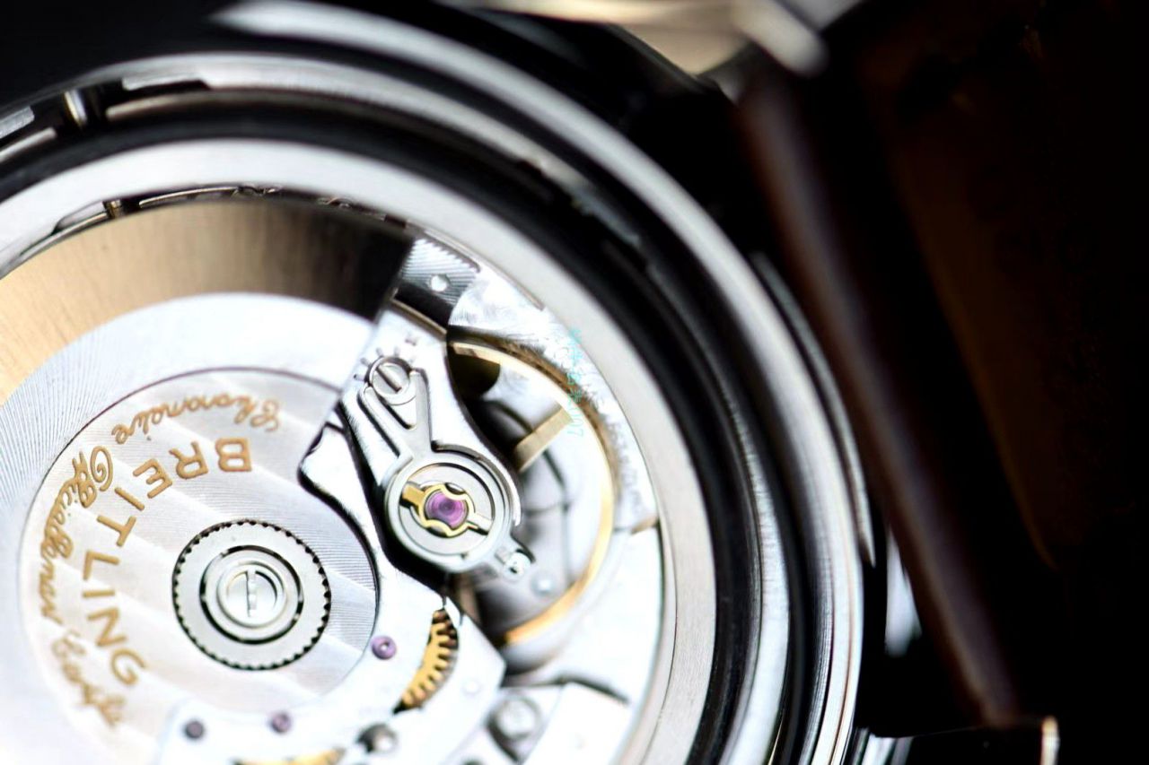独家瑞士SW200 Movement  copy customized 版 Breitling 航空计时41系列 Replica Copy U17326211M1P2 wrist watches  / BL158