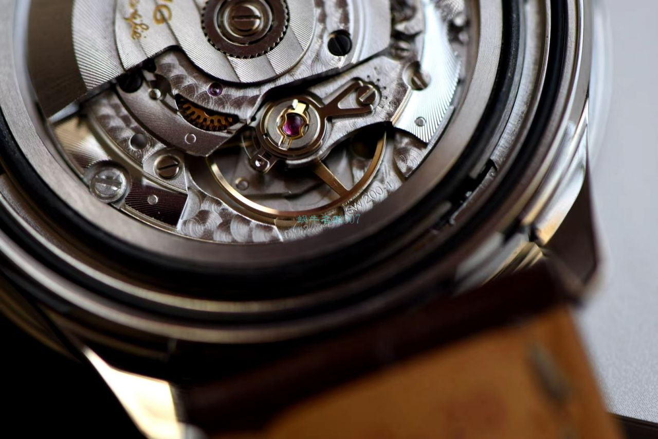 独家瑞士SW200 Movement  copy customized 版 Breitling 航空计时41系列 Replica Copy U17326211M1P2 wrist watches  / BL158