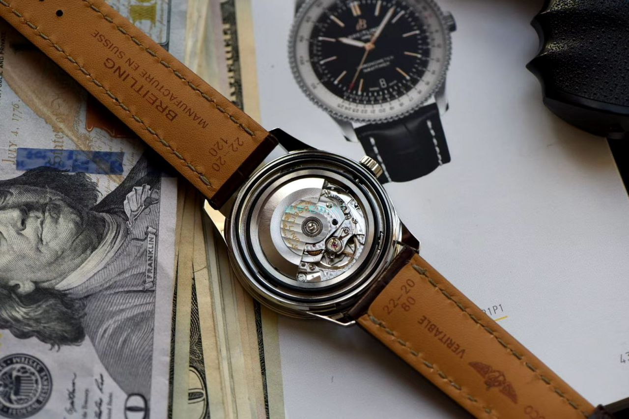 独家瑞士SW200 Movement  copy customized 版 Breitling 航空计时41系列 Replica Copy U17326211M1P2 wrist watches  / BL158