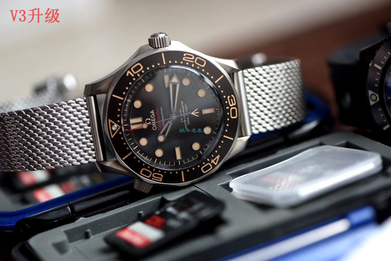VS Factory V3升级版OMEGA007 top  Replica Copy 无暇赴死 Seamaster 300米210.90.42.20.01.001 wrist watches  / M697