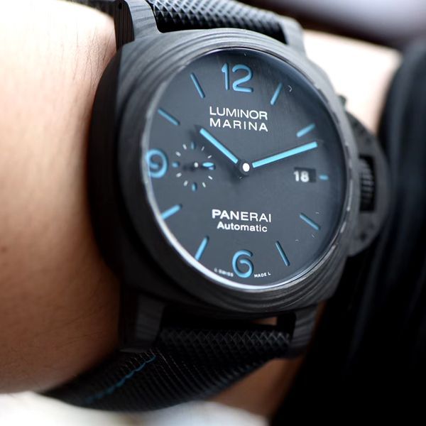 VS Factory  top  Replica Copy  Watches Panerai LUMINOR庐米诺 carbon fiber PAM01661 wrist watches 