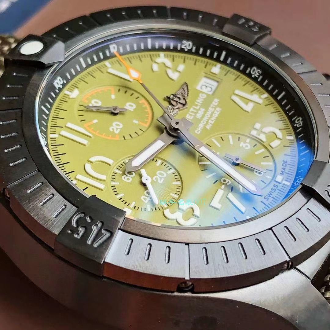 原单真瑞士ETA7750 Breitling 复仇者夜间任务计时 wrist watches 45系列V13317101L1X1 wrist watches  / BL169