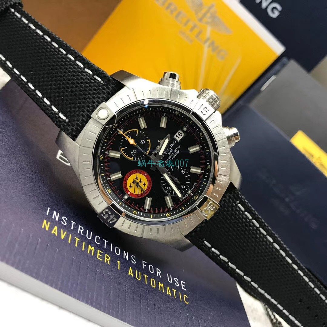 原单 Breitling 50周年复仇者瑞士巡逻兵限量款A133171A1B1X1 wrist watches  / BL176