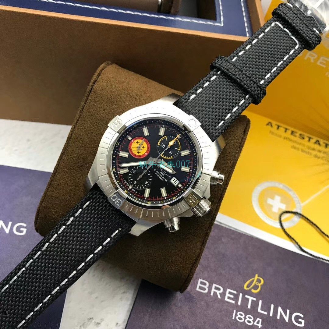 原单 Breitling 50周年复仇者瑞士巡逻兵限量款A133171A1B1X1 wrist watches  / BL176
